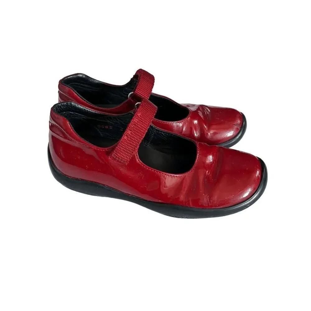 PRADA Girls 13 (31) Patent Leather Mary Jane Shoes AS IS